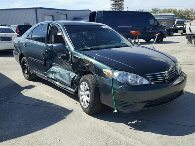 4T1BE32KX5U395634 - 2005 TOYOTA CAMRY LE GREEN photo 1