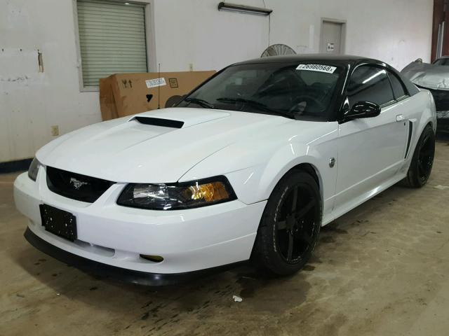 1FAFP42X24F160655 - 2004 FORD MUSTANG GT WHITE photo 2