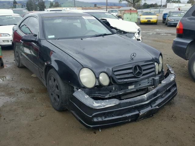 WDBLJ65G32T100063 - 2002 MERCEDES-BENZ CLK 320 BLACK photo 1