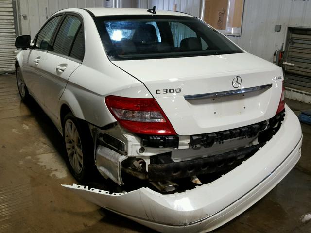 WDDGF81X59F236313 - 2009 MERCEDES-BENZ C 300 4MAT WHITE photo 3