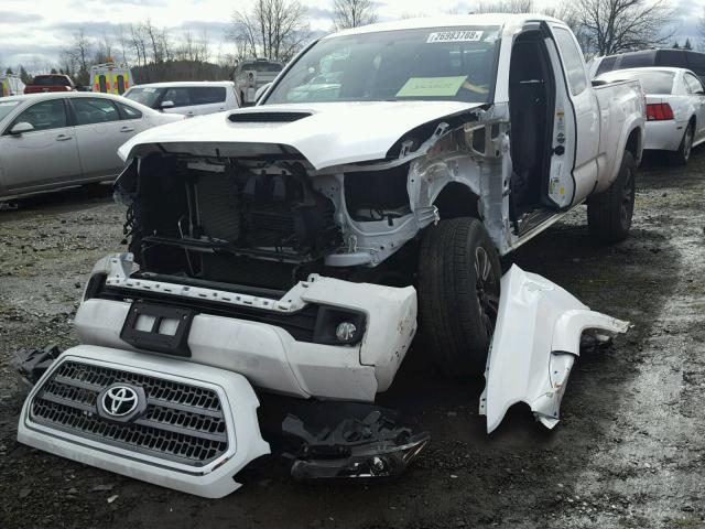 5TFSZ5AN7HX062648 - 2017 TOYOTA TACOMA ACC WHITE photo 2