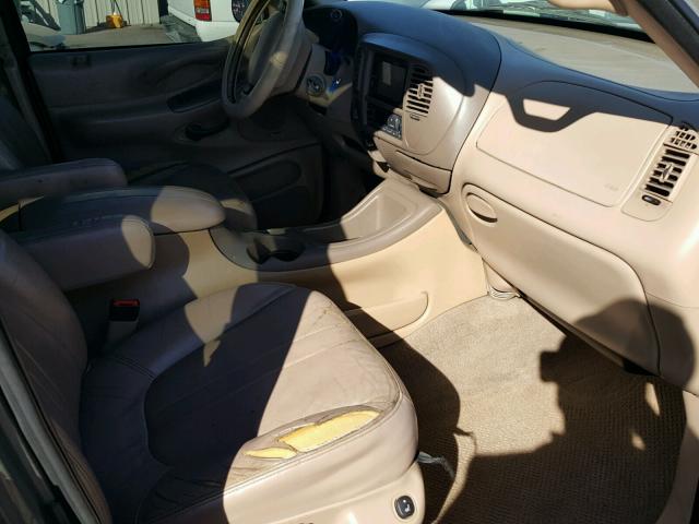 1FMPU18L6XLC29083 - 1999 FORD EXPEDITION TAN photo 5