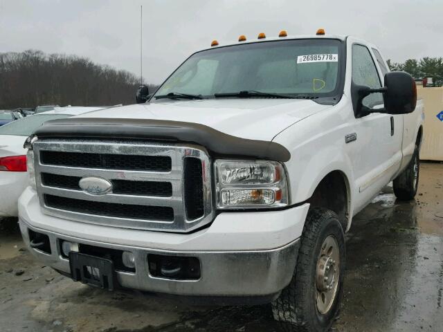 1FTSX21546EC56406 - 2006 FORD F250 SUPER WHITE photo 2