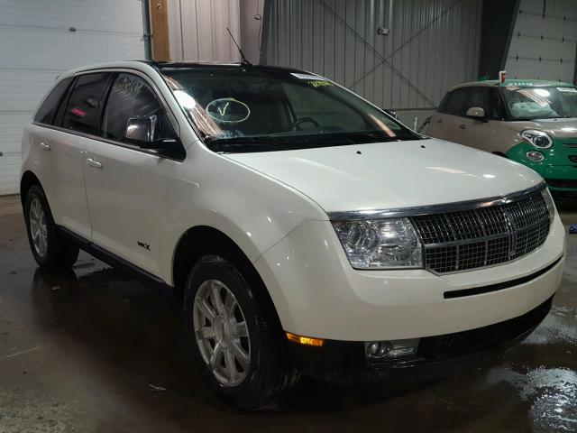 2LMDU68C17BJ26898 - 2007 LINCOLN MKX WHITE photo 1