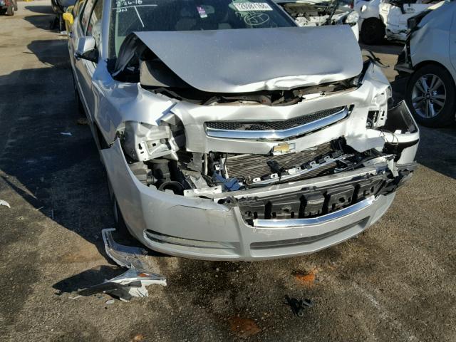 1G1ZC5E03CF282391 - 2012 CHEVROLET MALIBU 1LT SILVER photo 9