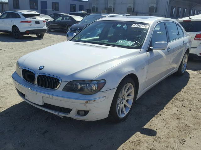 WBAHN83566DT35126 - 2006 BMW 750 LI WHITE photo 2