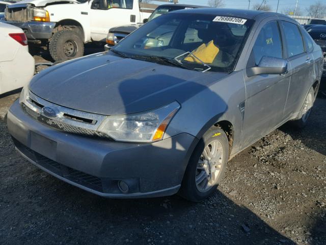 1FAHP35N08W233086 - 2008 FORD FOCUS SE SILVER photo 2