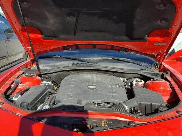 2G1FD1E3XF9104249 - 2015 CHEVROLET CAMARO LT RED photo 7