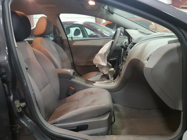 1G1ZA5EUXBF104095 - 2011 CHEVROLET MALIBU LS 紫色 照片 5