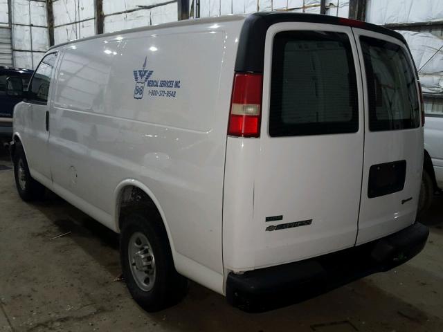 1GCZGFBAXA1181728 - 2010 CHEVROLET EXPRESS G2 WHITE photo 3