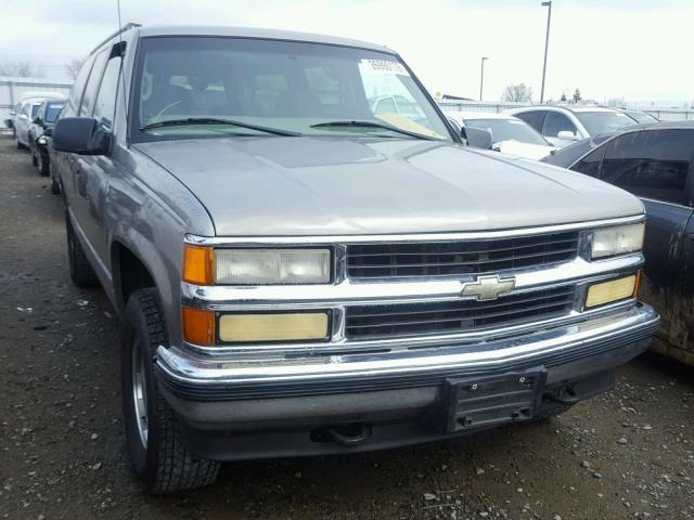 3GNFK16R7XG257850 - 1999 CHEVROLET SUBURBAN K GRAY photo 1