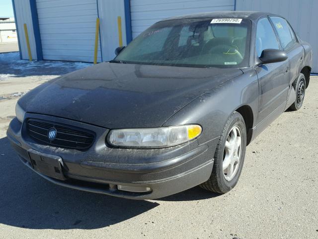 2G4WF551921257510 - 2002 BUICK REGAL GS GRAY photo 2