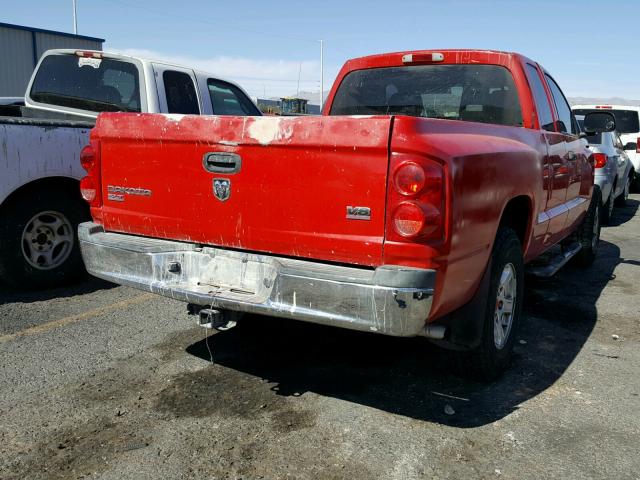 1D7HE42N46S503179 - 2006 DODGE DAKOTA SLT RED photo 4