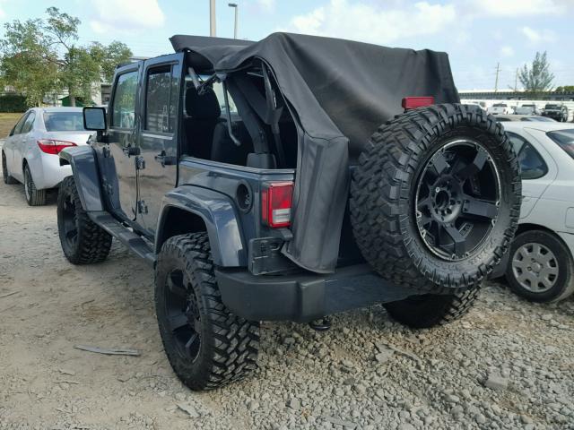 1C4BJWEG5GL210892 - 2016 JEEP WRANGLER U GRAY photo 3