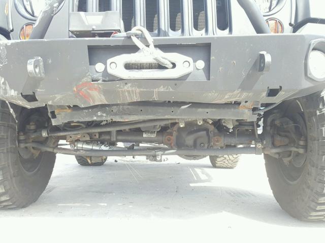 1C4AJWAG2DL639534 - 2013 JEEP WRANGLER S SILVER photo 9