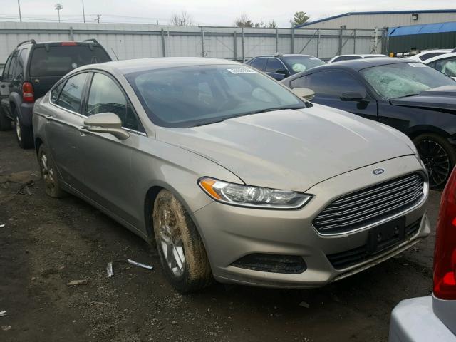 3FA6P0HDXFR173584 - 2015 FORD FUSION SE GOLD photo 1