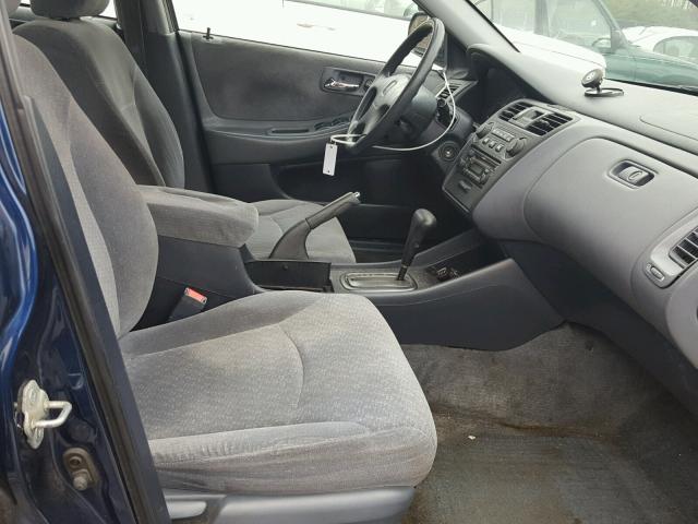 1HGCG56432A147122 - 2002 HONDA ACCORD LX BLUE photo 5