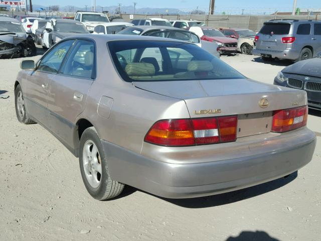 JT8BF28G0W5027357 - 1998 LEXUS ES 300 GOLD photo 3