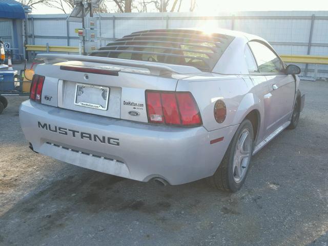 1FAFP42X54F221870 - 2004 FORD MUSTANG GT SILVER photo 4