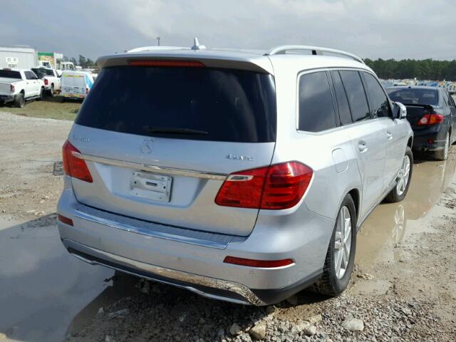 4JGDF7CE9DA261008 - 2013 MERCEDES-BENZ GL 450 4MA SILVER photo 4