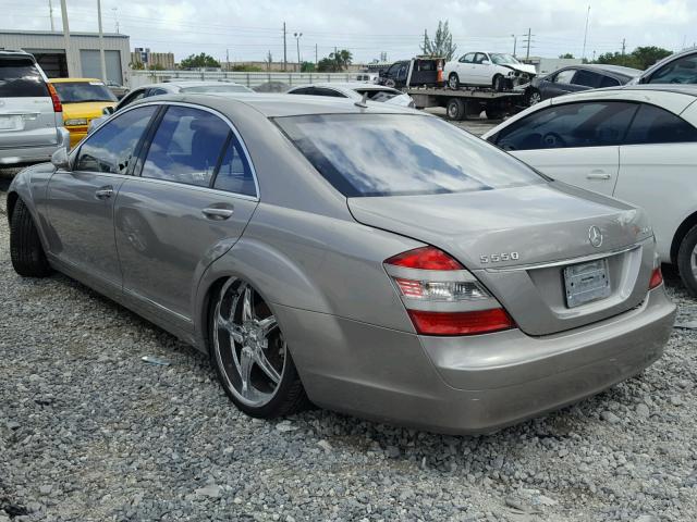 WDDNG86X57A092687 - 2007 MERCEDES-BENZ S 550 4MAT CREAM photo 3