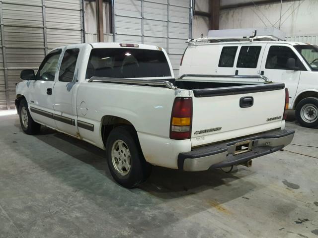 2GCEC19T521225845 - 2002 CHEVROLET SILVERADO WHITE photo 3