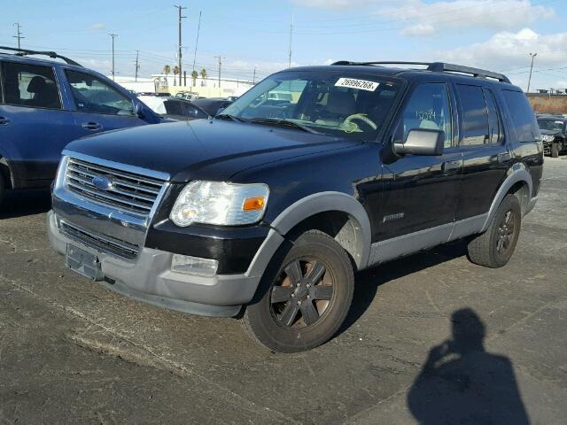 1FMEU63E96UA02962 - 2006 FORD EXPLORER X BLACK photo 2