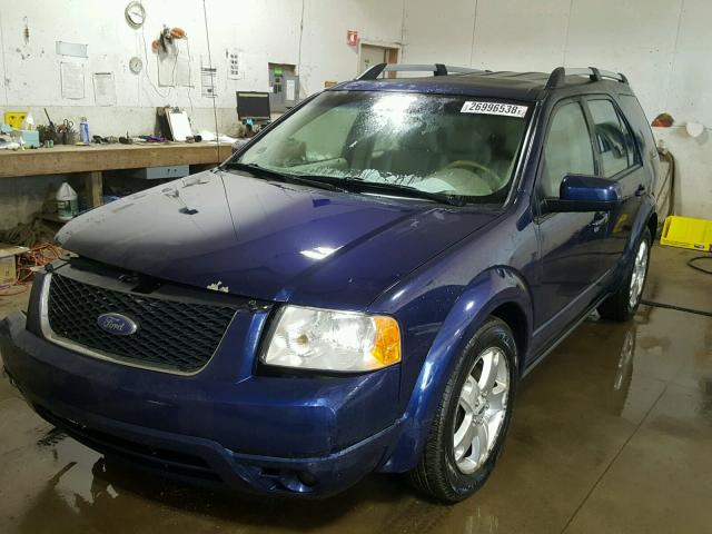 1FMDK06126GA03828 - 2006 FORD FREESTYLE BLUE photo 2