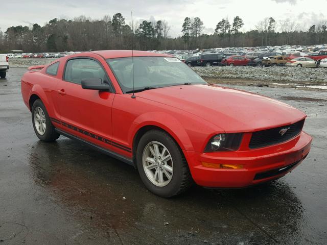 1ZVFT80N965159488 - 2006 FORD MUSTANG RED photo 1