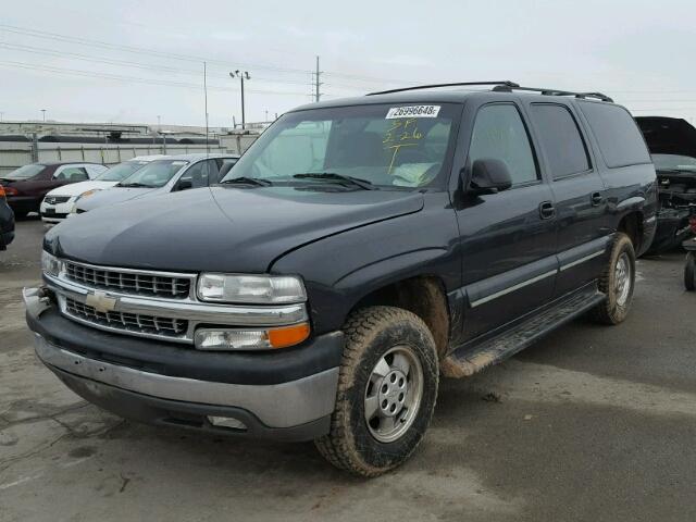 3GNEC16T13G163090 - 2003 CHEVROLET SUBURBAN C GRAY photo 2