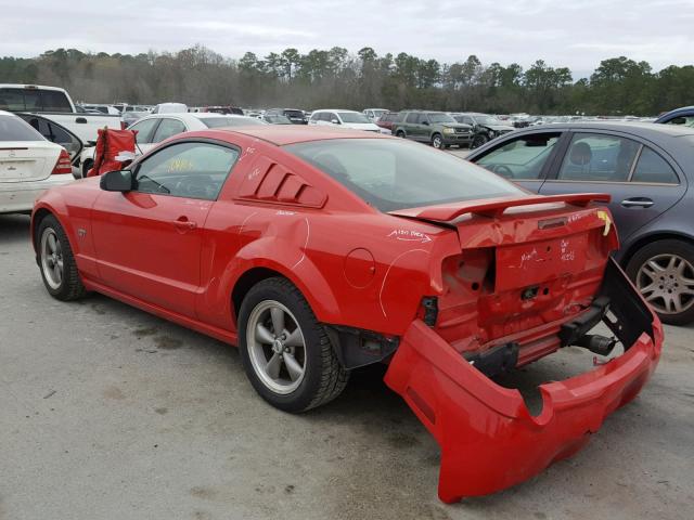 1ZVHT82H865164035 - 2006 FORD MUSTANG GT RED photo 3