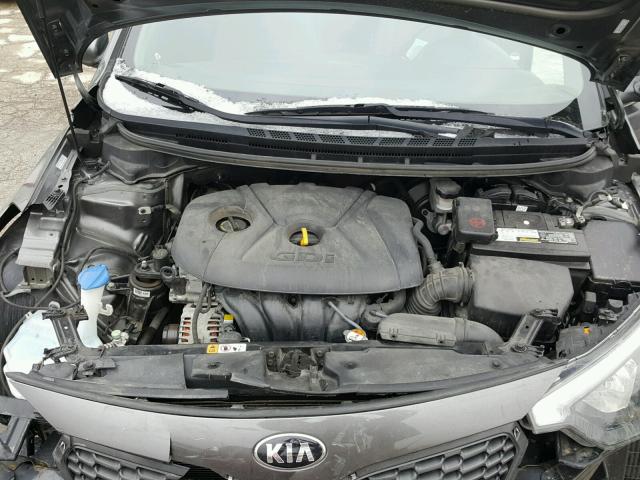 KNAFZ4A82E5078640 - 2014 KIA FORTE EX GRAY photo 7