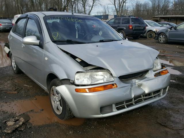 KL1TD52605B459788 - 2005 CHEVROLET AVEO BASE SILVER photo 1