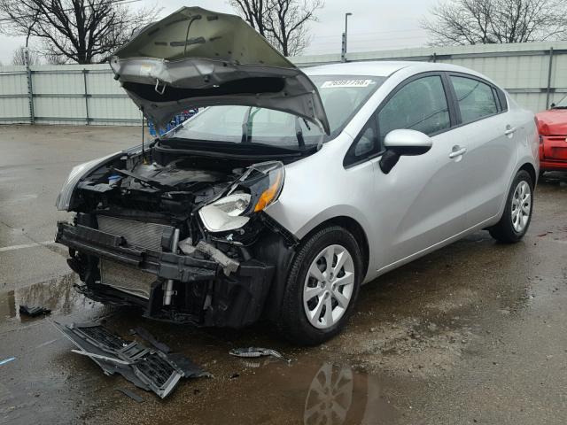 KNADM4A39F6448455 - 2015 KIA RIO LX Արծաթագույն լուսանկար 2