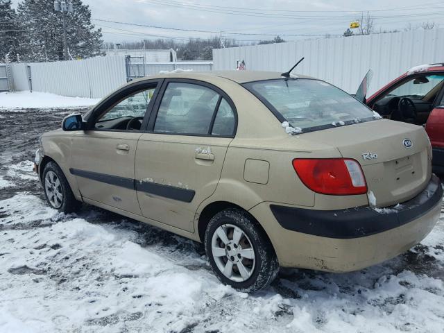 KNADE123X76222730 - 2007 KIA RIO BASE GOLD photo 3