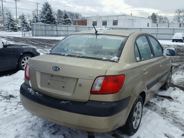 KNADE123X76222730 - 2007 KIA RIO BASE GOLD photo 4