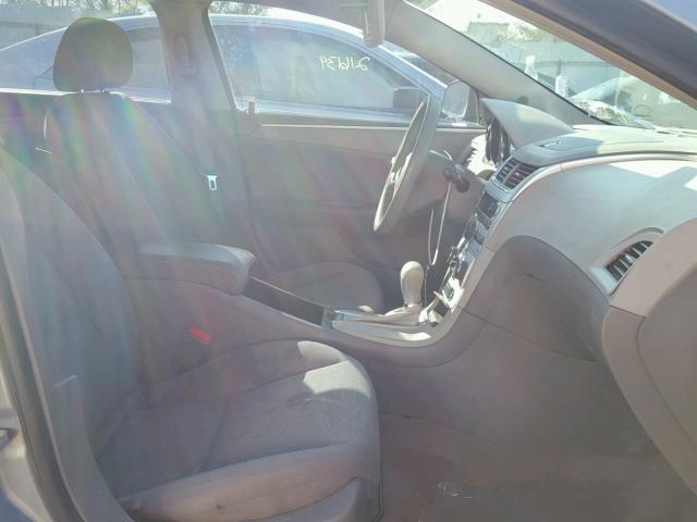 1G1ZG57B88F191644 - 2008 CHEVROLET MALIBU LS ვერცხლისფერი ფოტო 5