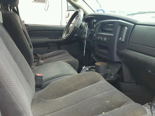 3D7KA28D24G176581 - 2004 DODGE RAM 2500 S SILVER photo 5