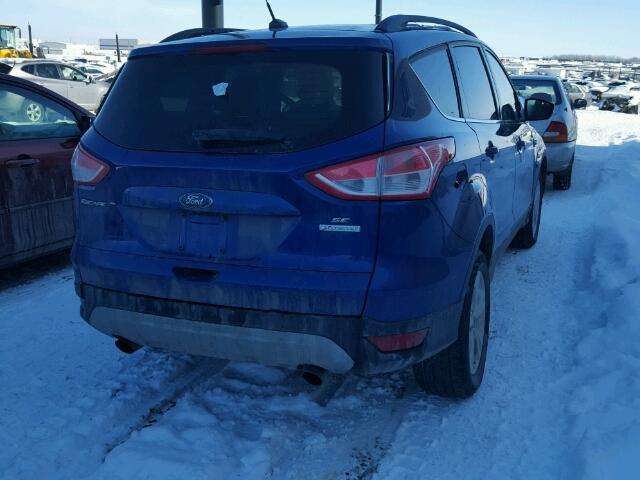 1FMCU0GX2FUB52878 - 2015 FORD ESCAPE SE BLUE photo 4