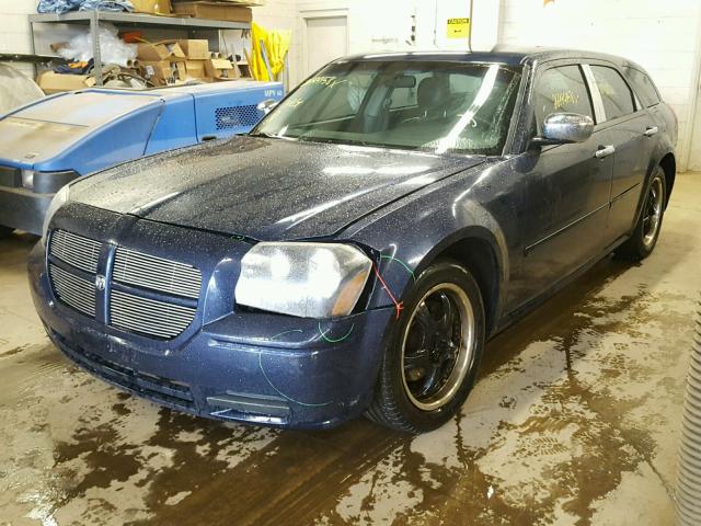 2D4FV48T35H526811 - 2005 DODGE MAGNUM SE BLUE photo 2