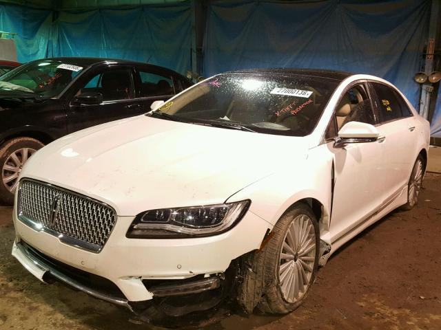 3LN6L5FC4HR611639 - 2017 LINCOLN MKZ RESERV WHITE photo 2