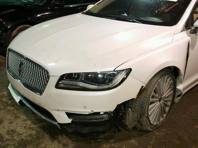 3LN6L5FC4HR611639 - 2017 LINCOLN MKZ RESERV WHITE photo 9