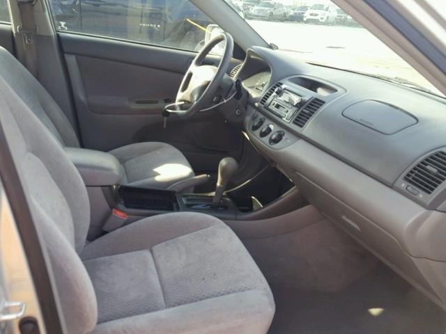 4T1BF32K43U042932 - 2003 TOYOTA CAMRY LE SILVER photo 5