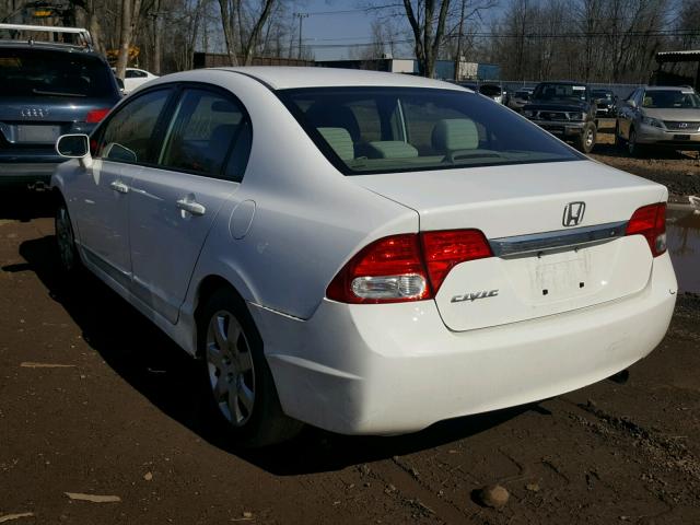 2HGFA16509H333843 - 2009 HONDA CIVIC LX WHITE photo 3