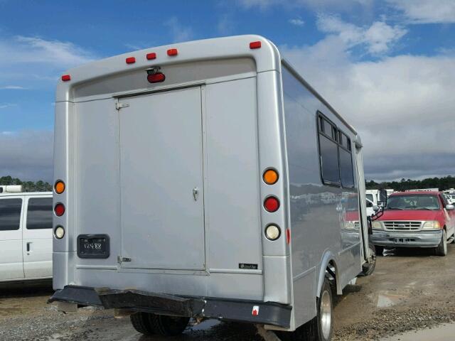 1FDGF5HT6BEC64009 - 2011 FORD F550 SUPER SILVER photo 4