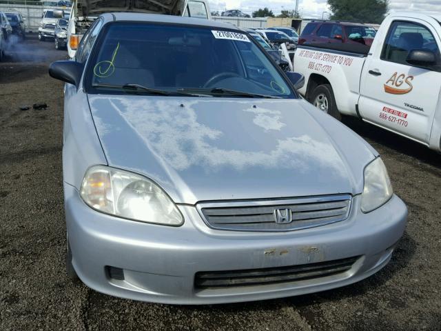 2HGEJ661XYH546075 - 2000 HONDA CIVIC BASE SILVER photo 9