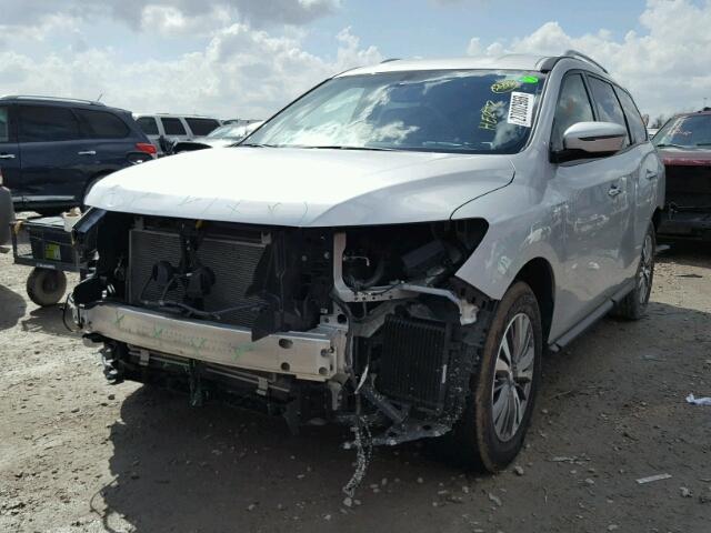 5N1DR2MN1HC687505 - 2017 NISSAN PATHFINDER SILVER photo 2