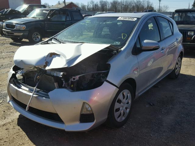 JTDKDTB35C1510834 - 2012 TOYOTA PRIUS C SILVER photo 2