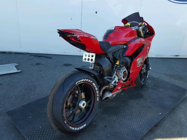 ZDM14BPWXDB010001 - 2013 DUCATI SUPERBIKE RED photo 4