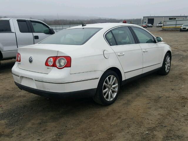 WVWEK73C67P032399 - 2007 VOLKSWAGEN PASSAT 2.0 WHITE photo 4